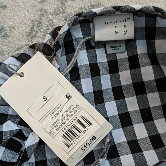 NWT a.n.d eawy black & white tank top - Picture 2 of 4